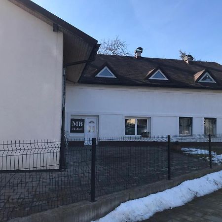 Aparmanovy Byt V Centre Banskej Bystrice & Free Parking Bańska Bystrzyca Zewnętrze zdjęcie